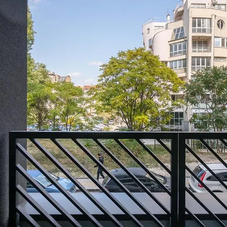 Aviva By Flat Mаnager *